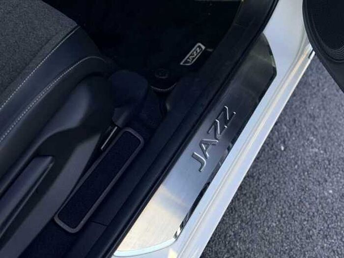 Honda Jazz Hybrid 1.5 i-MMD Hybrid SR 5dr eCVT 