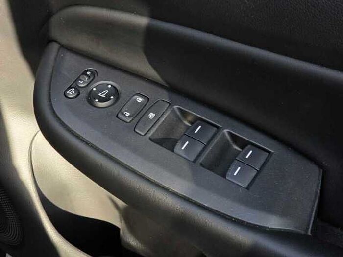 Honda Jazz Hybrid 1.5 i-MMD Hybrid Crosstar Advance 5dr eCVT 