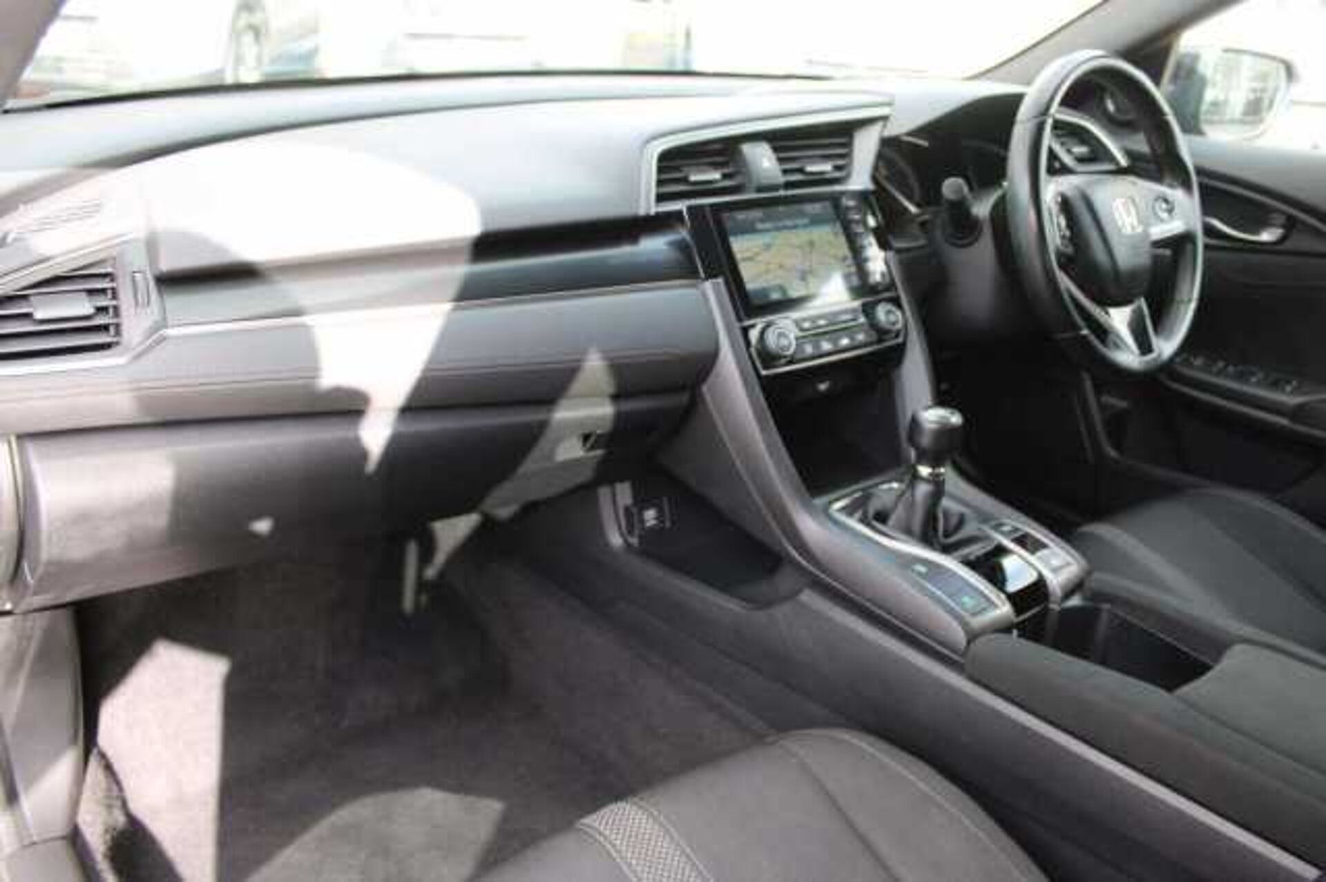 Honda Civic 1.0 VTEC Turbo 126 SR 5dr 