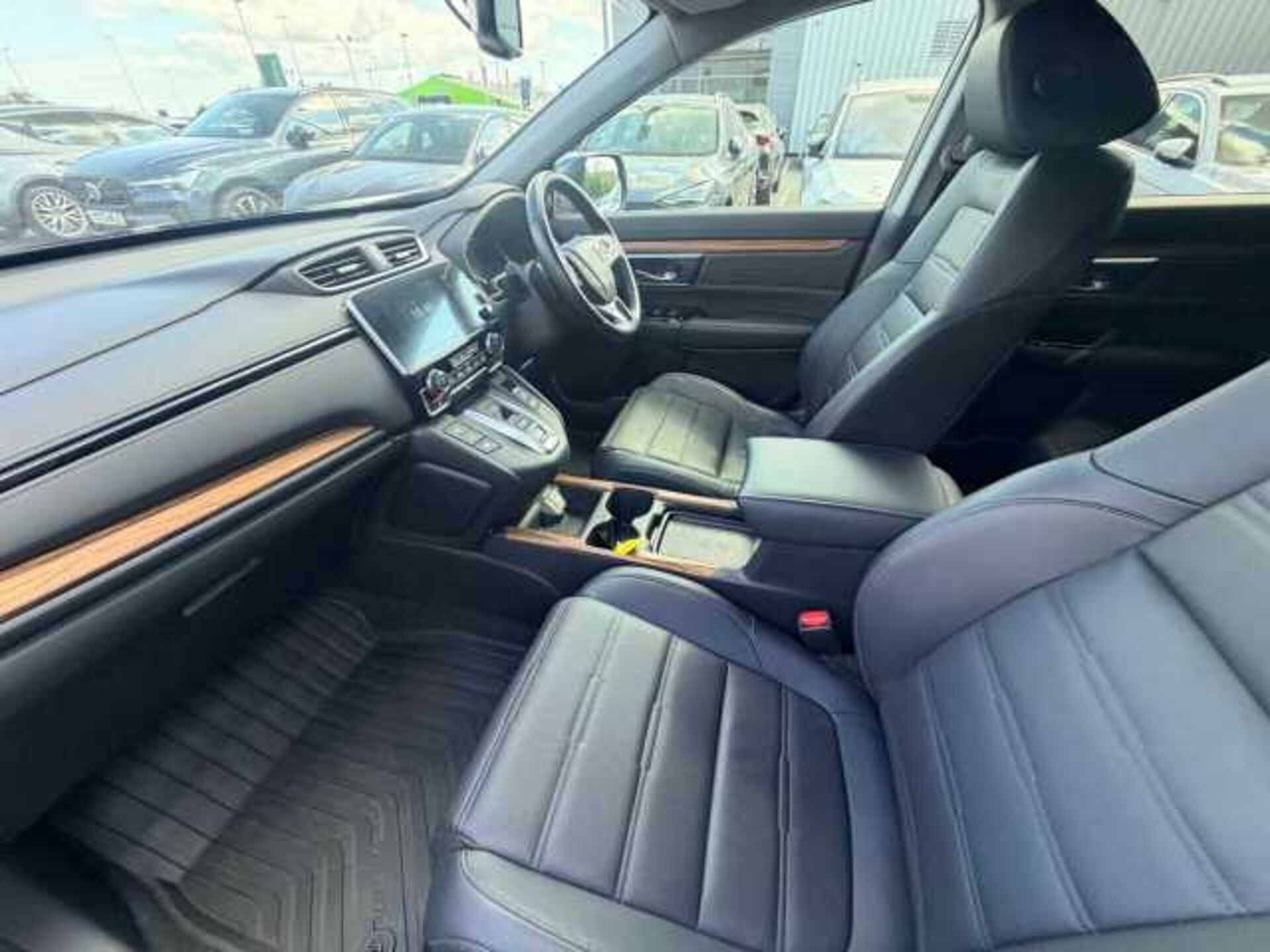 Honda CR-V Hybrid 2.0 i-MMD Hybrid SR 5dr eCVT 