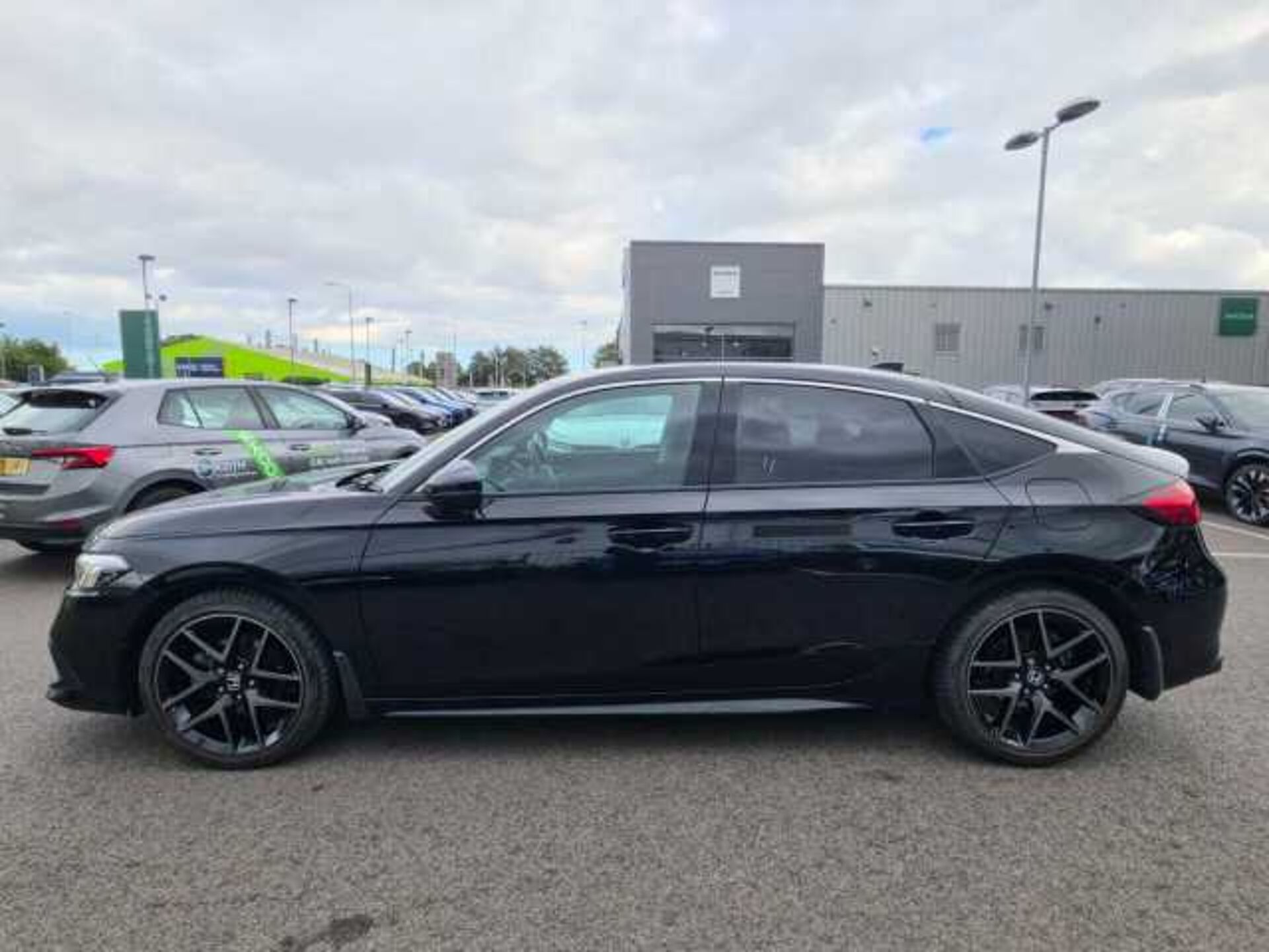 Honda Civic Hybrid 2.0 eHEV Advance 5dr CVT 