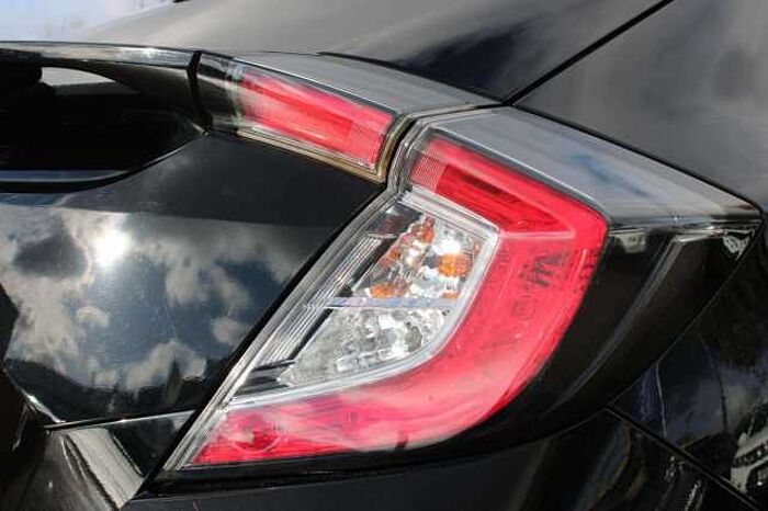 Honda Civic 1.0 VTEC Turbo 126 SR 5dr 