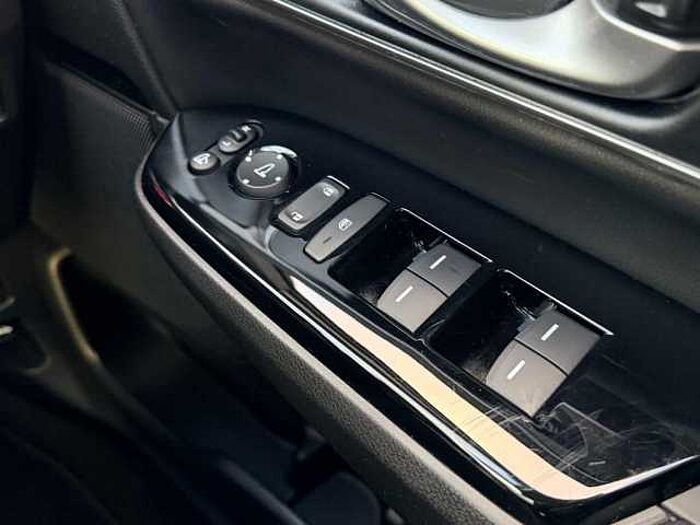 Honda CR-V Hybrid 2.0 i-MMD Hybrid SR 5dr eCVT 