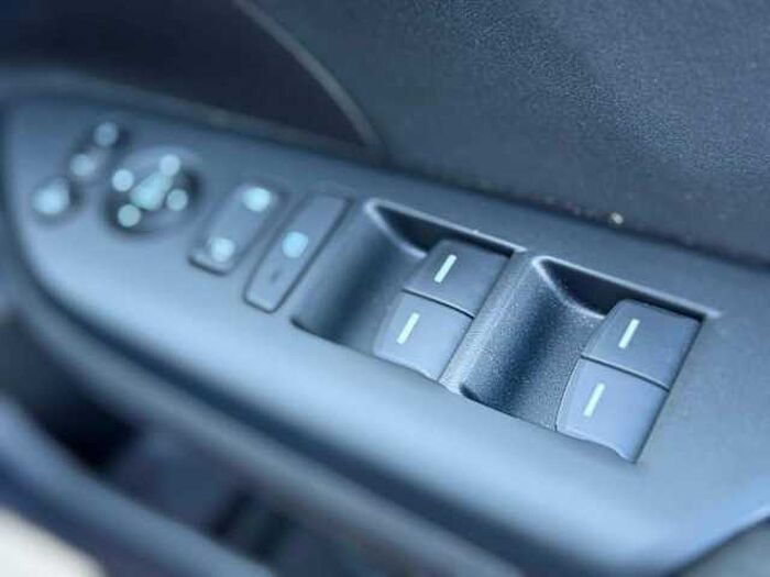 Honda Civic 1.0 VTEC Turbo 126 SR 5dr CVT 